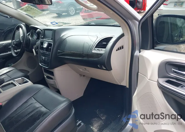 2C4RC1BG4ER453811: 42723260