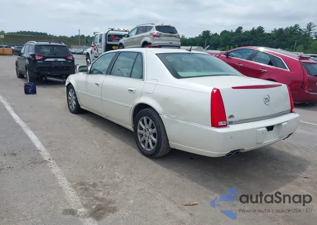 1G6KD57Y68U183563: 42723308