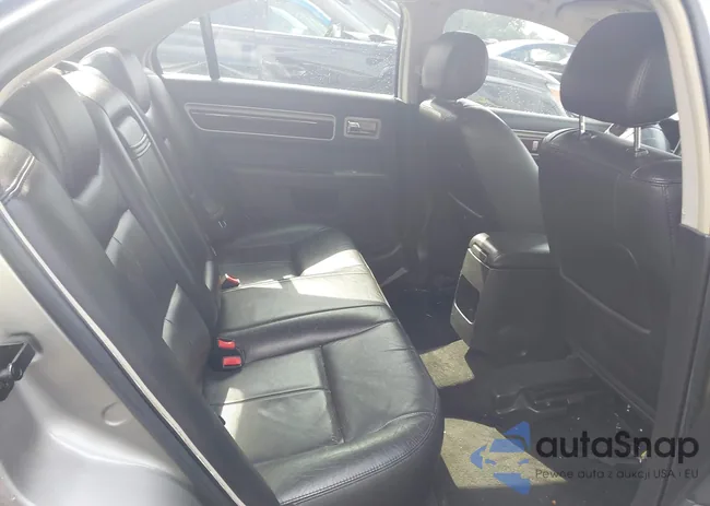 3LNHM26T48R605635: 42723333