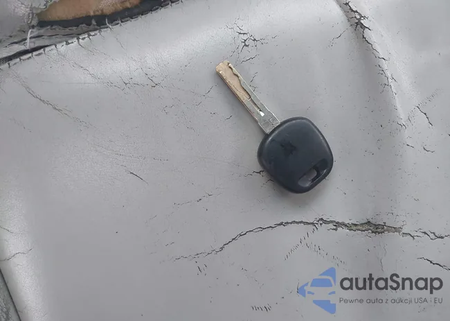 2T2HK31U17C036260: 42723411