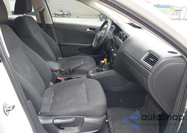 3VWLL7AJ3EM330267: 42723462