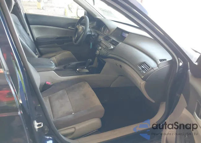 1HGCP2F48AA088520: 42723567