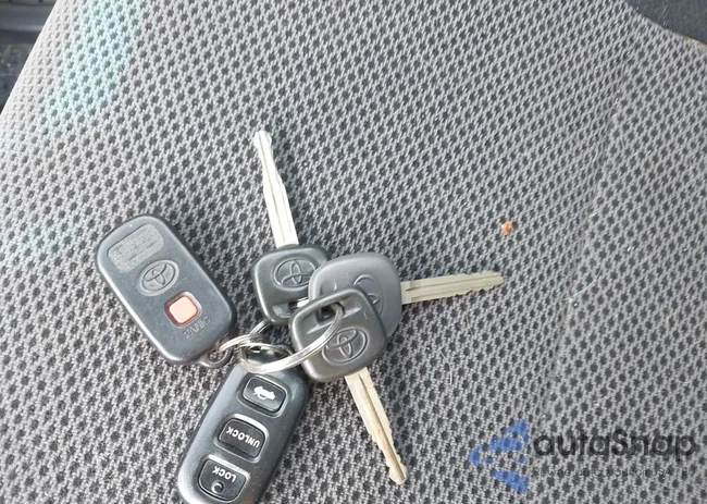 JTDBE32K030230040: 42723640