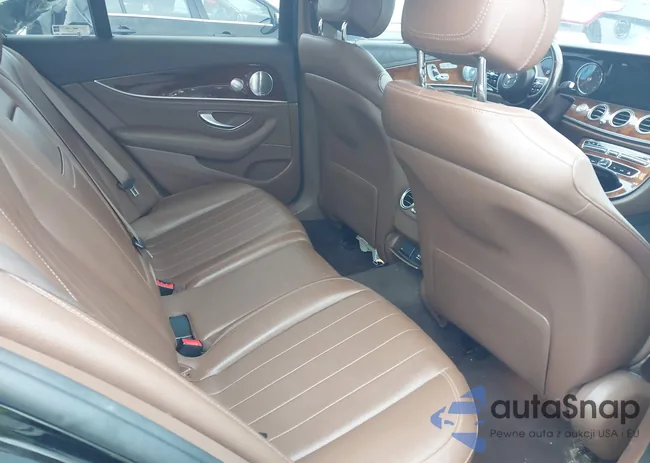 WDDZF4KBXKA518437: 42723665