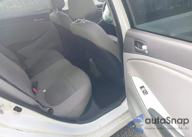 KMHCT4AE4HU361804: 42722794