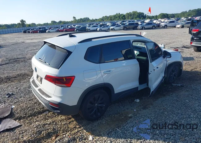 3VVDX7B25PM308861: 42722879