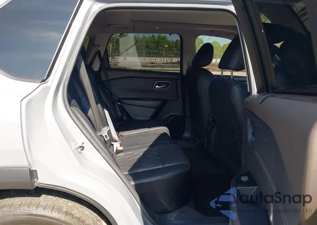 JN8BT3DC0PW100360: 42723069