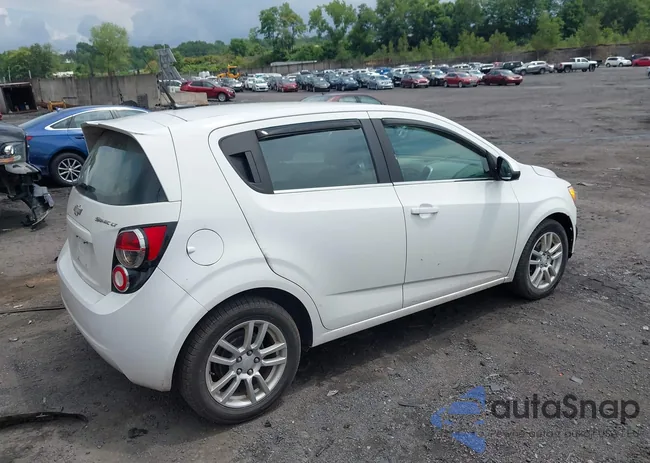 1G1JC6SG6E4133492: 42723074