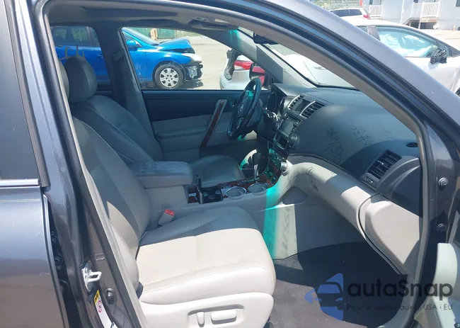 5TDDK3EH9DS273940: 42724199