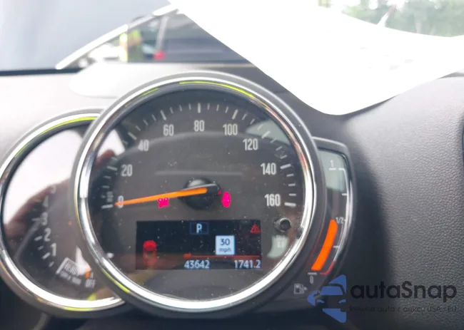 WMZYX1C01L3L62423: 42724273