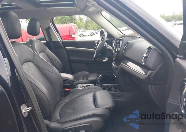 WMZYX1C01L3L62423: 42724273