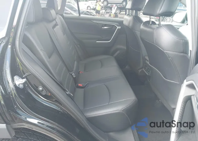 2T3A1RFV4LW137094: 42724276