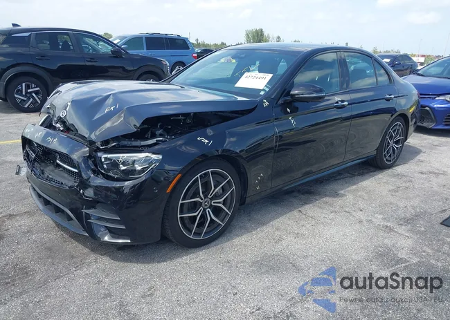 W1KZF8DBXNB096673: 42724491