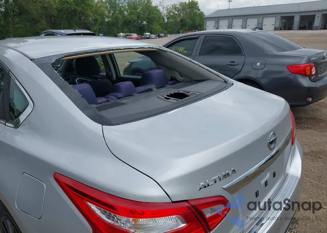 1N4AL3AP2GN344618: 42724603