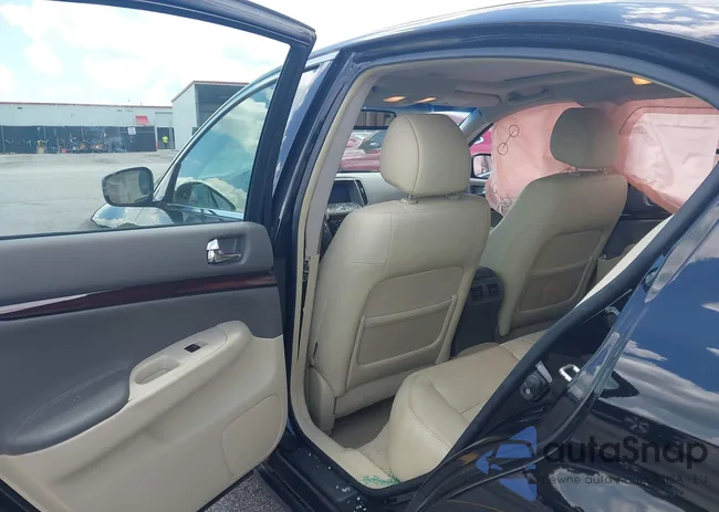 JN1CV6APXAM200801: 42724668