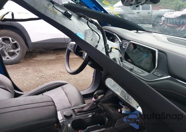 3GNKBKRS3LS556570: 42723884