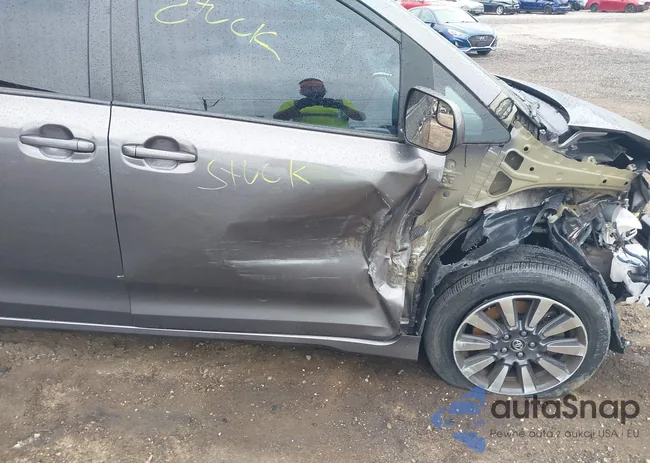 5TDJZ3DC4JS207649: 42725310