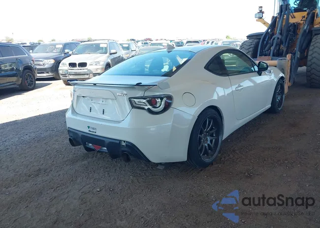 JF1ZCAC14J8601932: 42725571