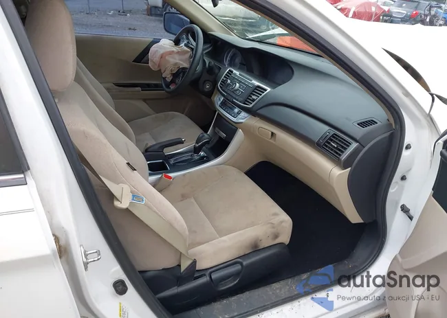 1HGCR2F39DA254632: 42725572