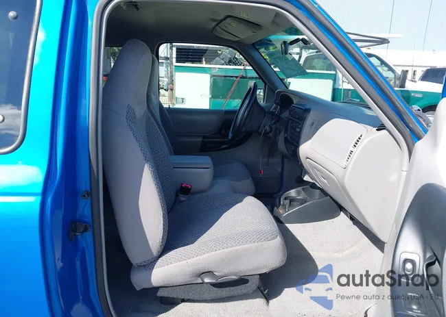 1FTYR14U9WPB44948: 42725577