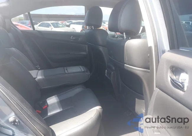 1N4AA5AP4BC842096: 42725675