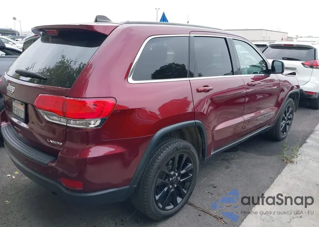 1C4RJEAG2JC450861: 42725683