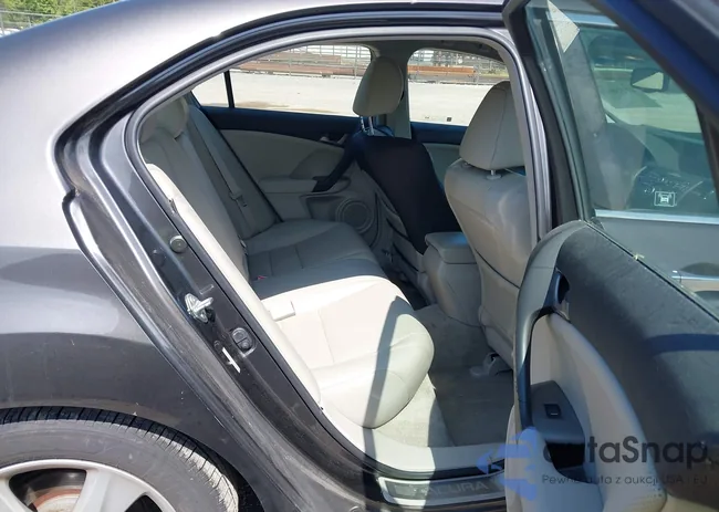 JH4CU2F66AC032832: 42724934