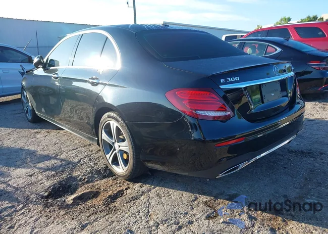 WDDZF4KB7HA214751: 42725056