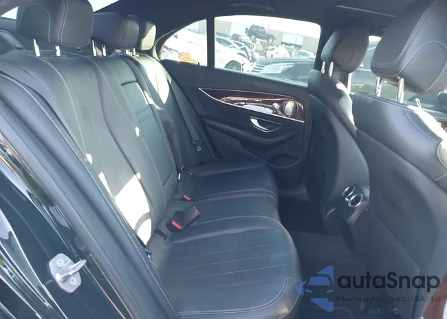 WDDZF4KB7HA214751: 42725056