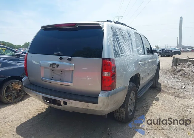 1GNSKBE06DR278417: 42725129