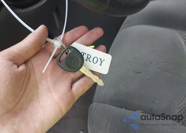 2GCEC13T561205951: 42725135