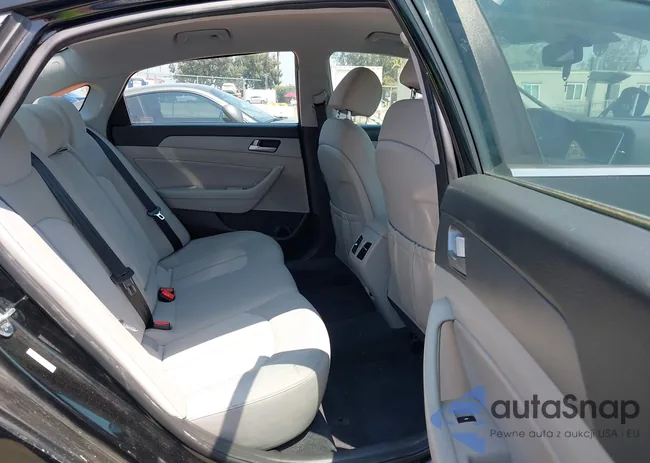 KMHE14L2XKA093464: 42726374