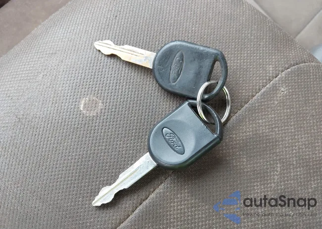 1FTRF12295NB44330: 42726379