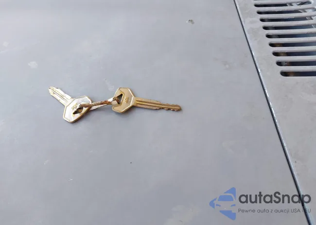 JT4VN02D9K0000007: 42726385