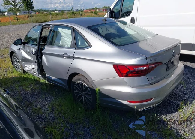 3VWC57BU9MM013496: 42726541