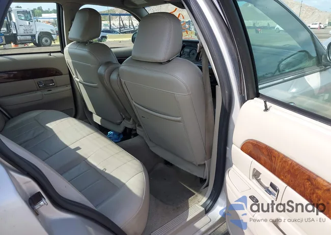 2MEFM75V98X608767: 42726670