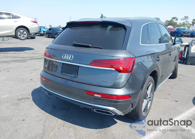 WA1E2AFY9M2044909: 42726011