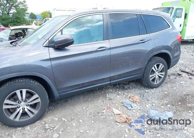 5FNYF6H79HB028575: 42726028