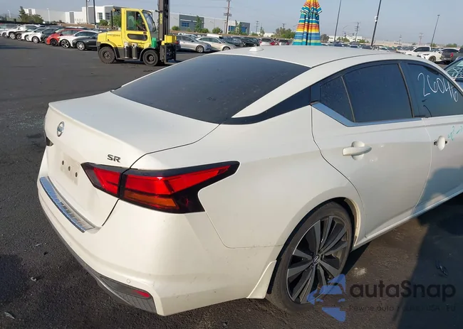 1N4BL4CV2MN370721: 42726046