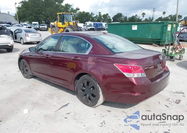 1HGCP2F88AA094045: 42726153