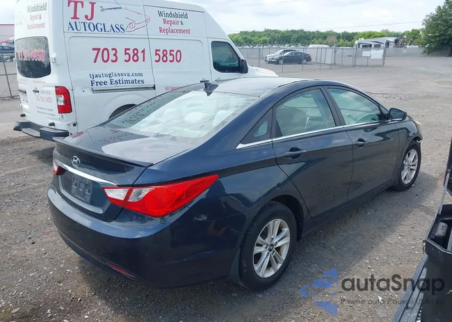 5NPEB4AC0DH570475: 42727277