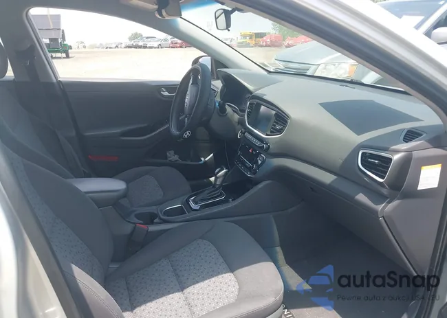 KMHC65LC2KU110425: 42727296