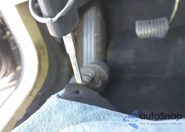 3FA6P0H75FR132189: 42727366