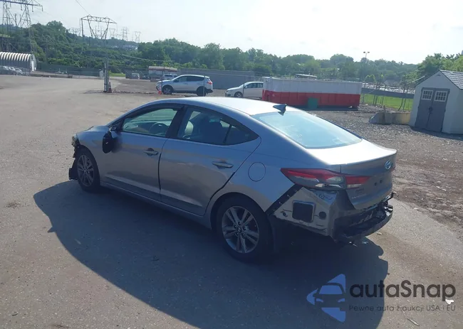 5NPD84LF8HH122427: 42727431