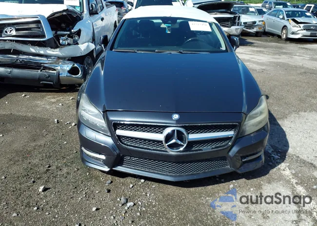 WDDLJ7DB1DA074919: 42727458