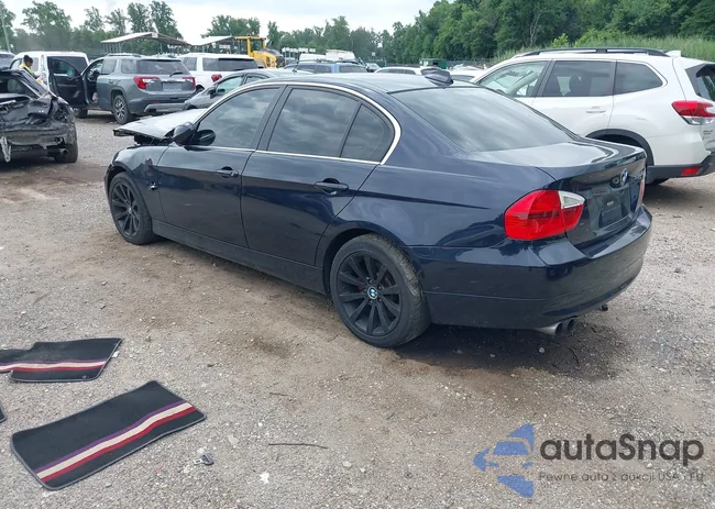 WBAVD33536KV65114: 42727609