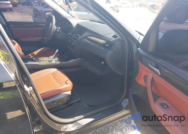 5UXWX9C51E0D15142: 42727069