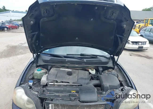 YV4982CZ3A1560075: 42728317