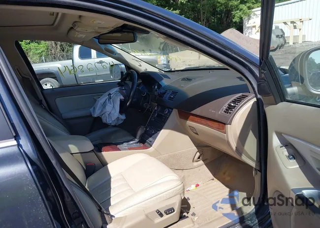 YV4952CZ2D1651433: 42728614