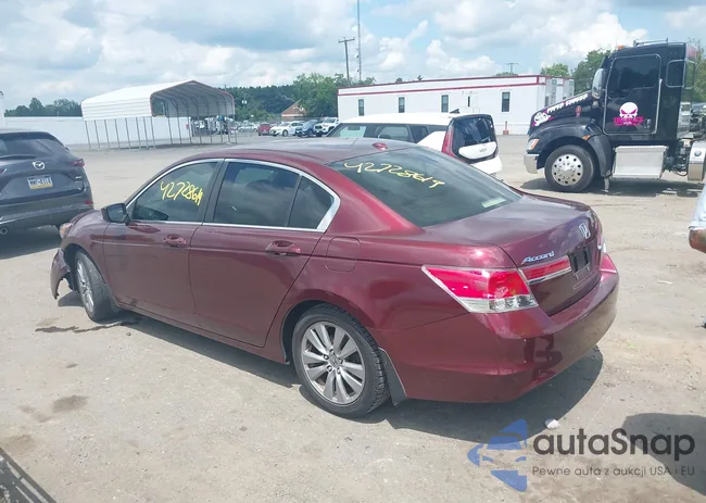 1HGCP2F84CA171495: 42728619